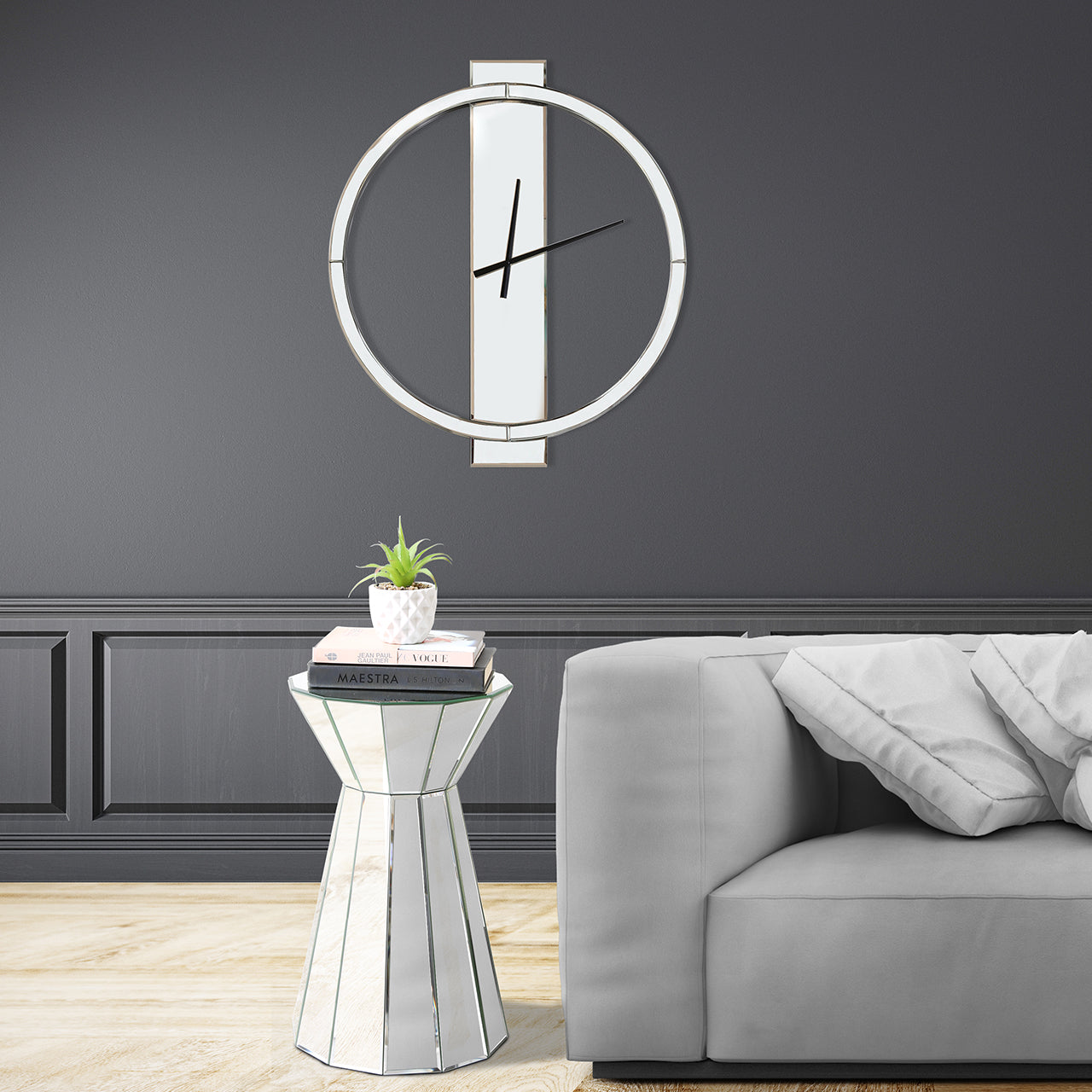 Medium Round 50cm Chrome Wall Clock